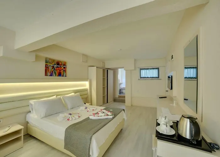 Ξενοδοχείο Capre Mare 3*